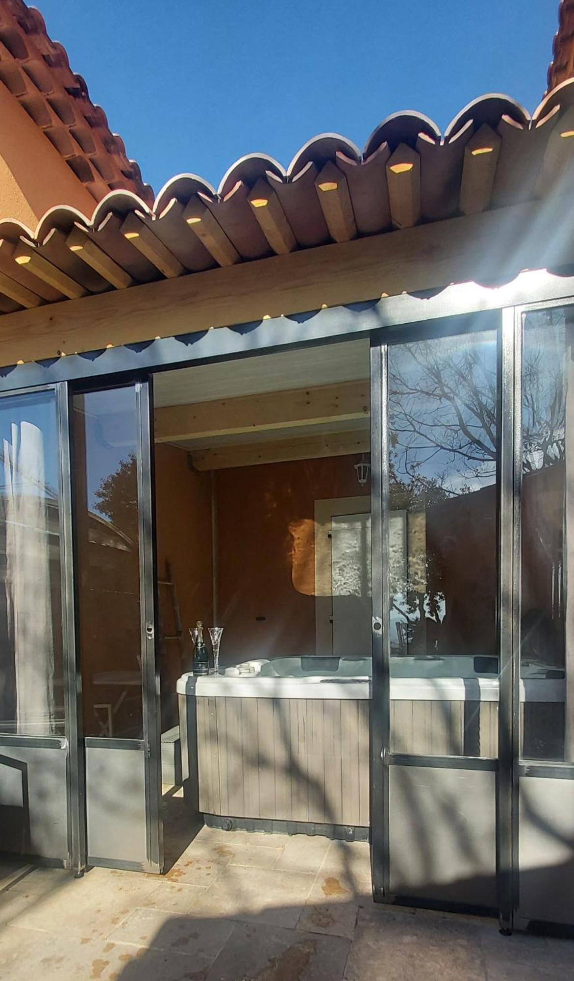 Maison D'Hotes La Garenne Puyloubier Exteriér fotografie