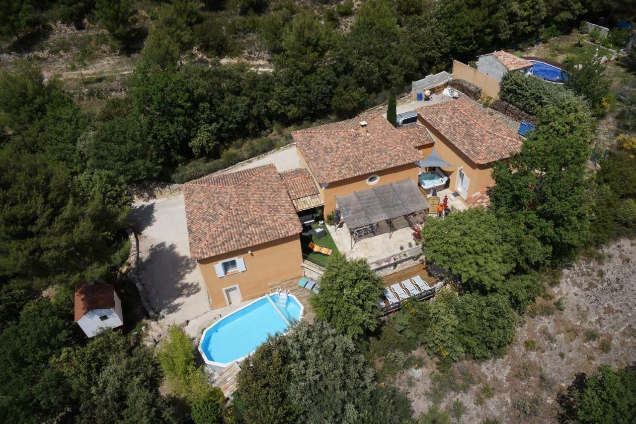 Maison D'Hotes La Garenne Puyloubier Exteriér fotografie